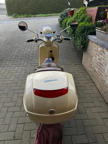 Vespa LXV 125 - foto 6