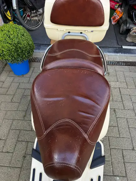 Vespa LXV 125 - foto 4