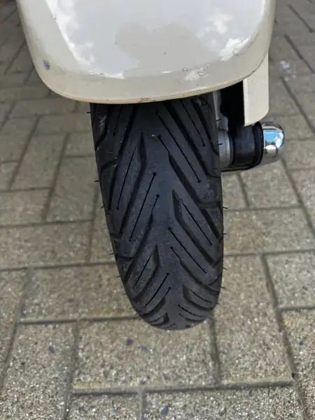 Vespa LXV 125 - foto 7