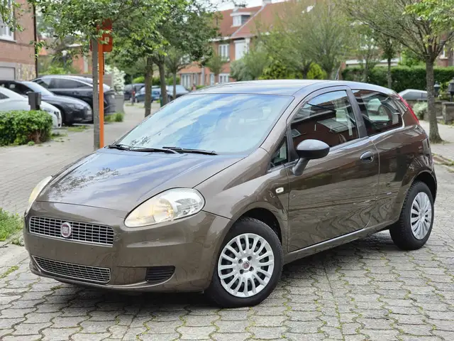 Fiat Punto 1.2i !!75.000KM!! GEKEURD VOOR VERKOOP CARPASS