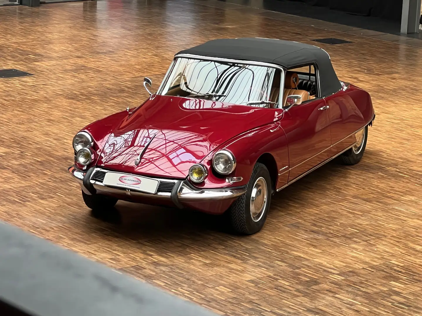 Citroen DS 21 Cabriolet (Cabrioletumbau der DS Manufactur) Roşu - 2