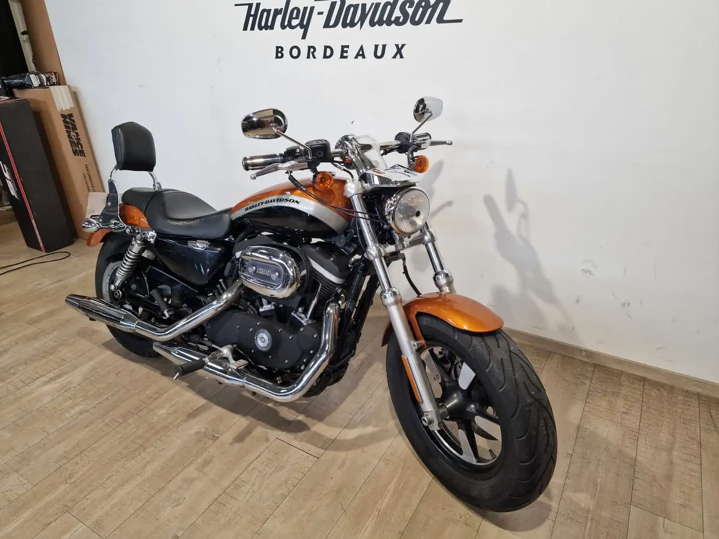Harley-Davidson Sportster Orange - 2