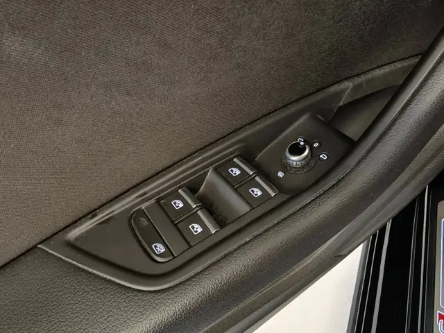 Audi A4 view 21