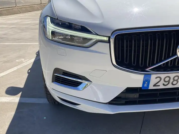 Volvo XC60 2020, foto 9