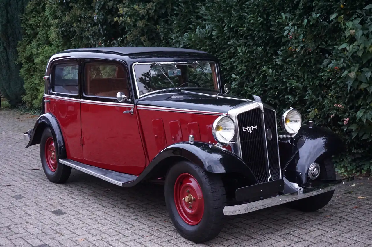 Mathis EMY4S Dynamic, viertürige Limousine, foto 10