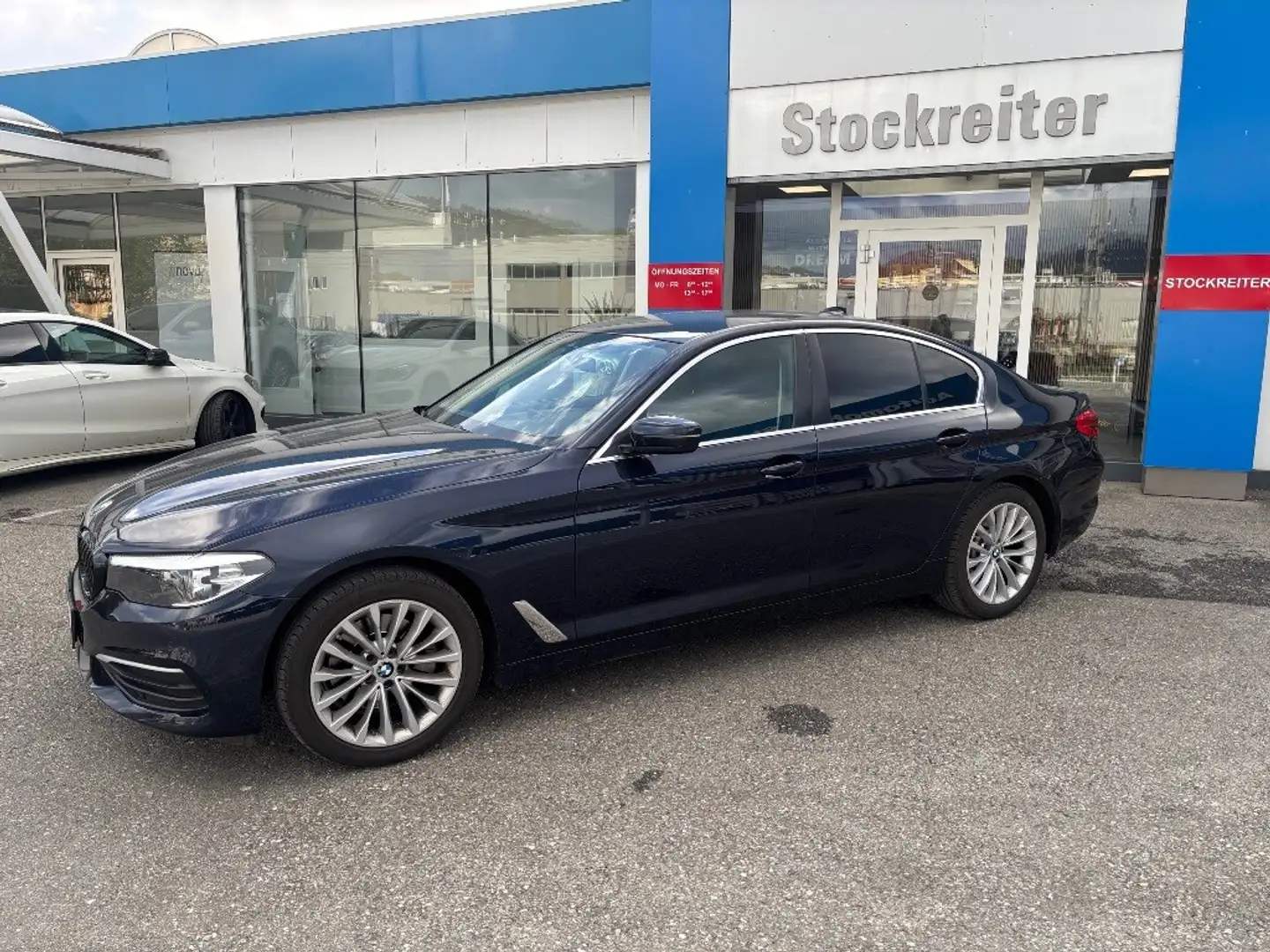 BMW 520 d Lim.*LED*PDC*AHK*TEMPO* Blau - 2
