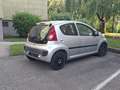 Peugeot 107 Urban 1,0 12V - thumbnail 2