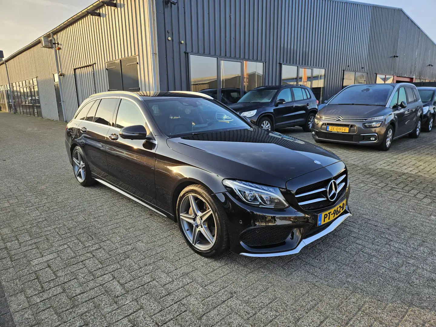 Mercedes-Benz C 200 Estate CDI Edition 1 amg line Schwarz - 1