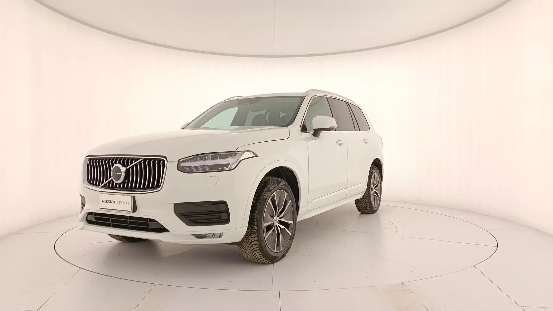 Volvo XC90 2.0 b5 Momentum Pro awd 7p.ti geartronic Bianco - 1