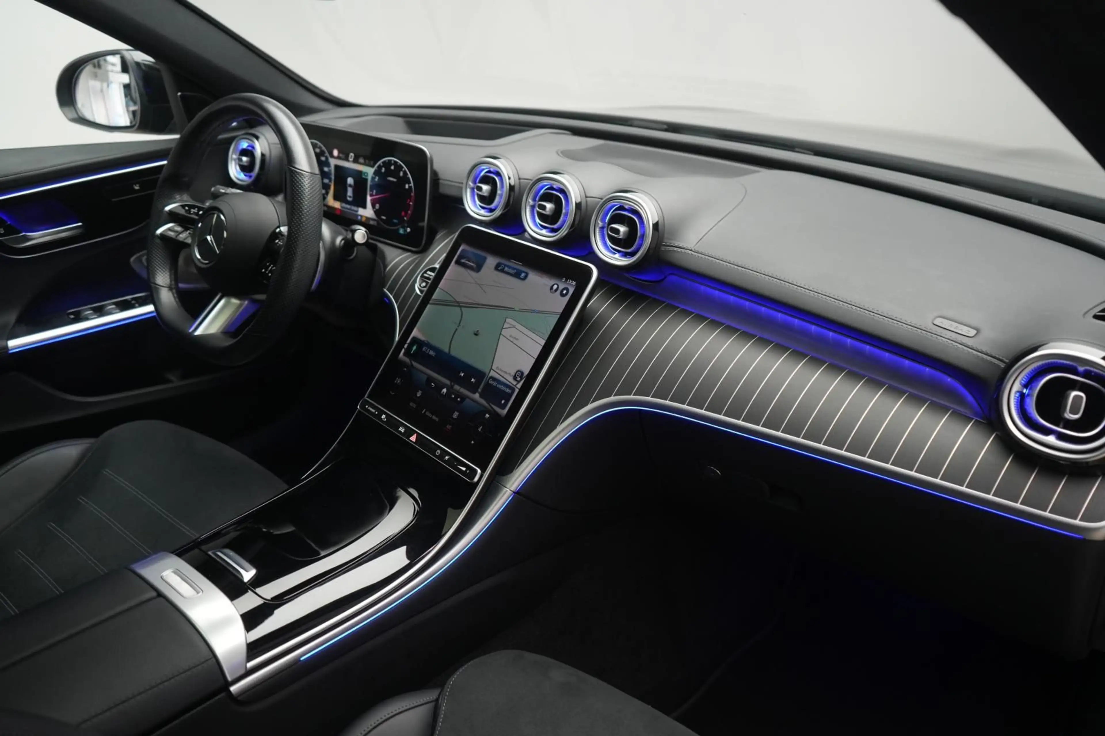 Mercedes-Benz C 300 9G-Tronic AMG Distronic/HUD/Kamera/Burmest — photo 8