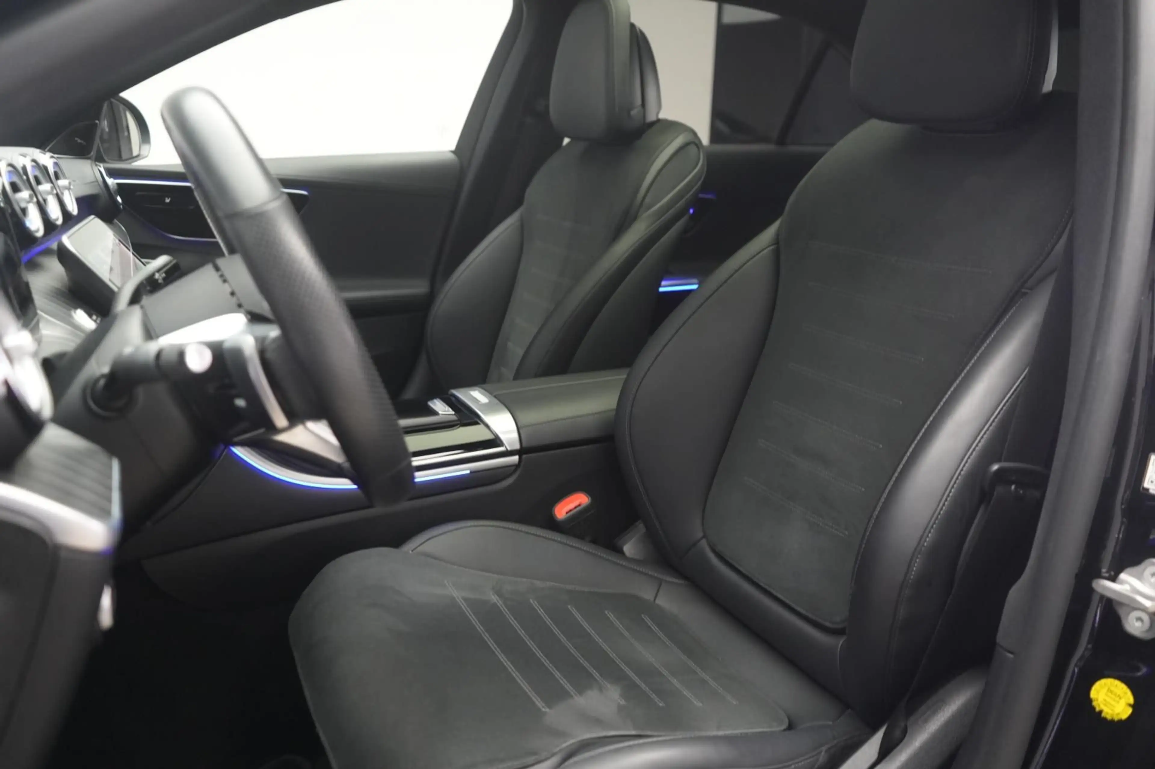 Mercedes-Benz C 300 9G-Tronic AMG Distronic/HUD/Kamera/Burmest — photo 14