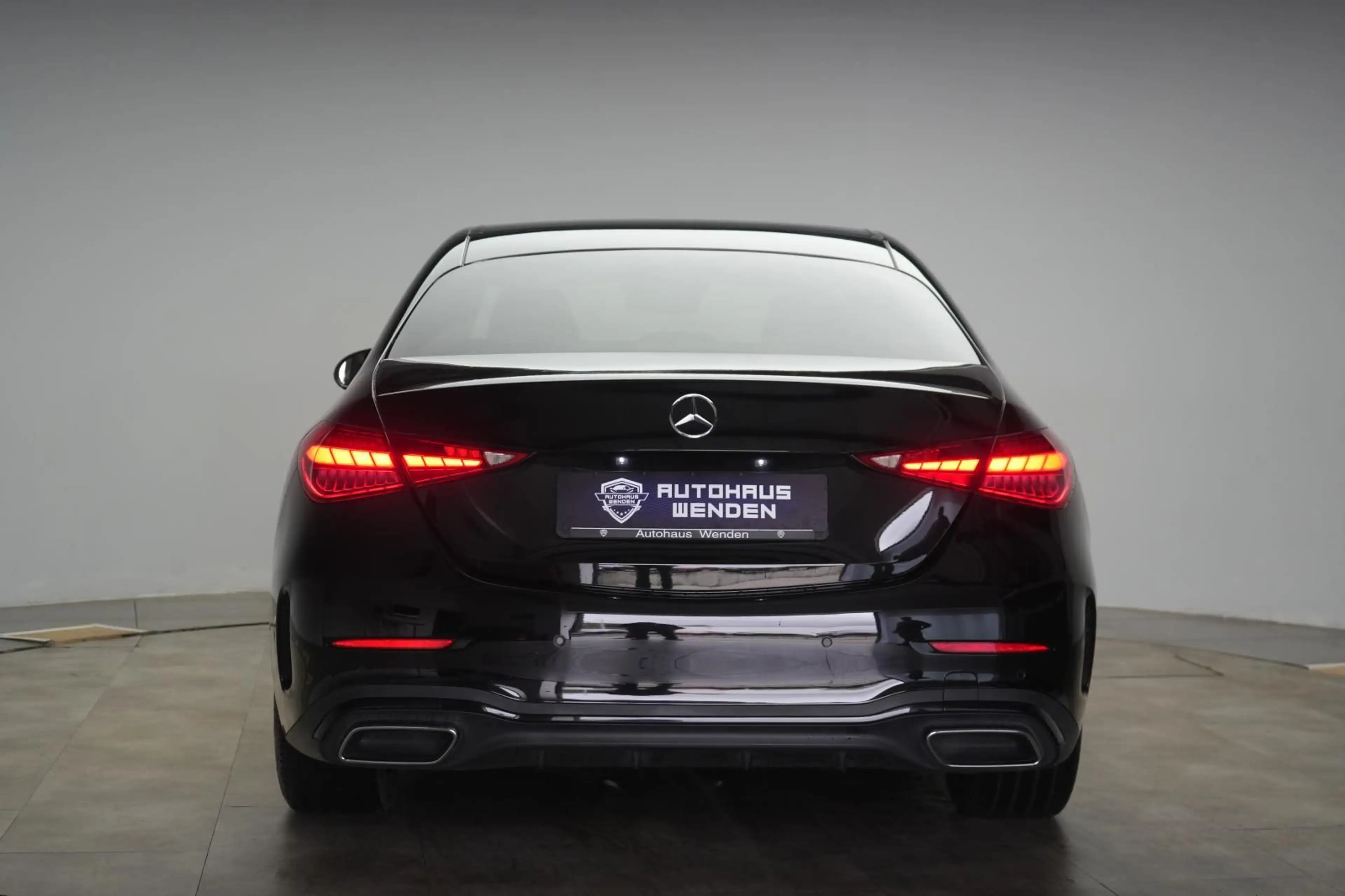 Mercedes-Benz C 300 9G-Tronic AMG Distronic/HUD/Kamera/Burmest — photo 5