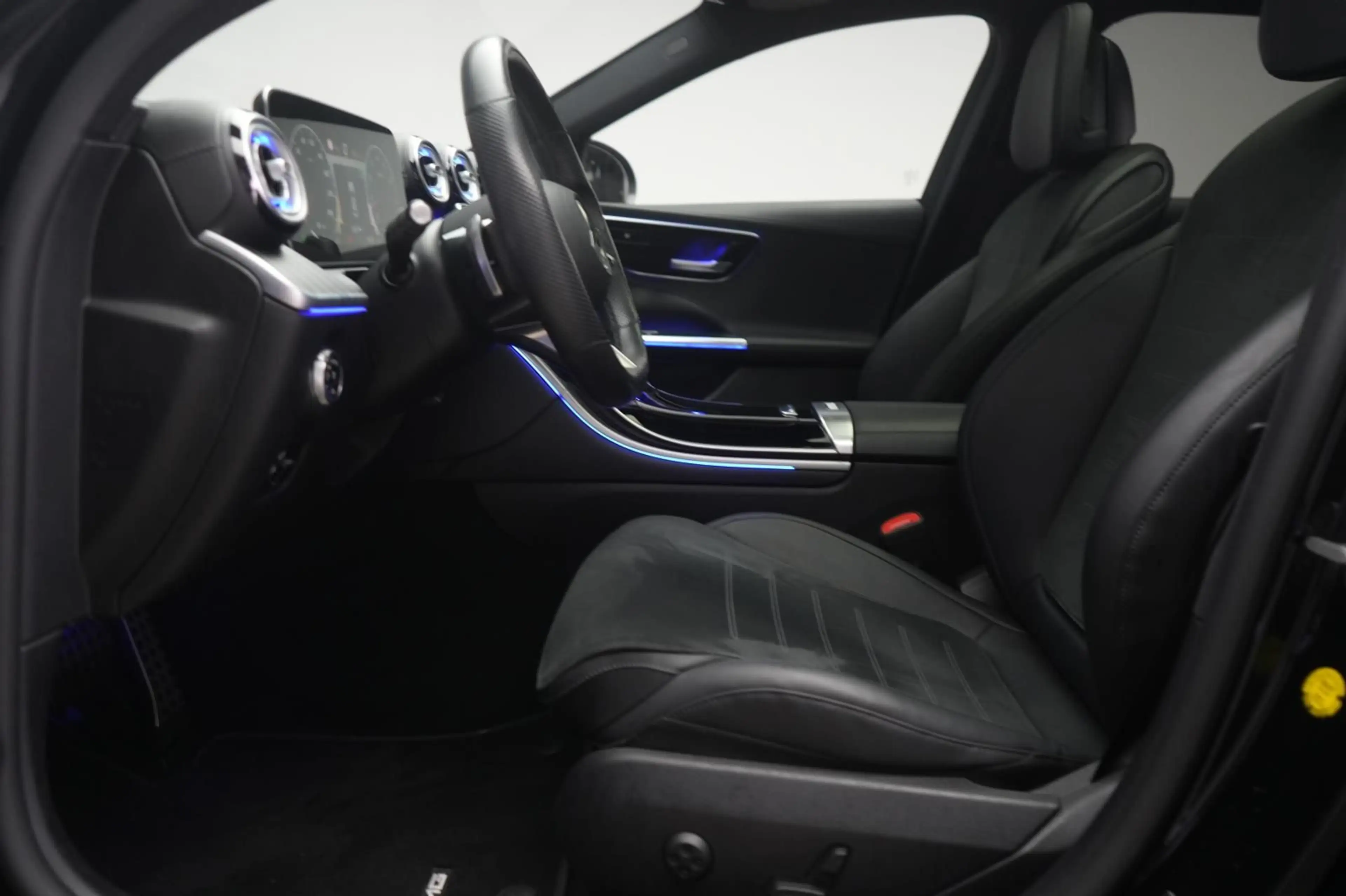 Mercedes-Benz C 300 9G-Tronic AMG Distronic/HUD/Kamera/Burmest — photo 13