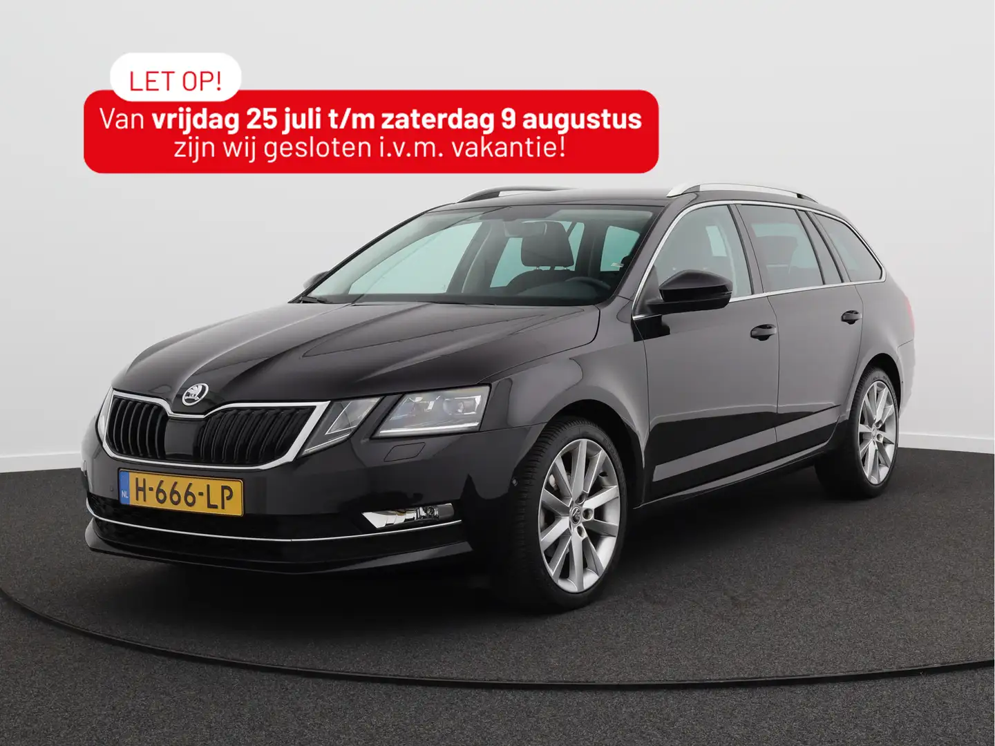 Skoda Octavia Combi 1.5 TSI Greentech Edtion Plus/ automaat/ lag Zwart - 1