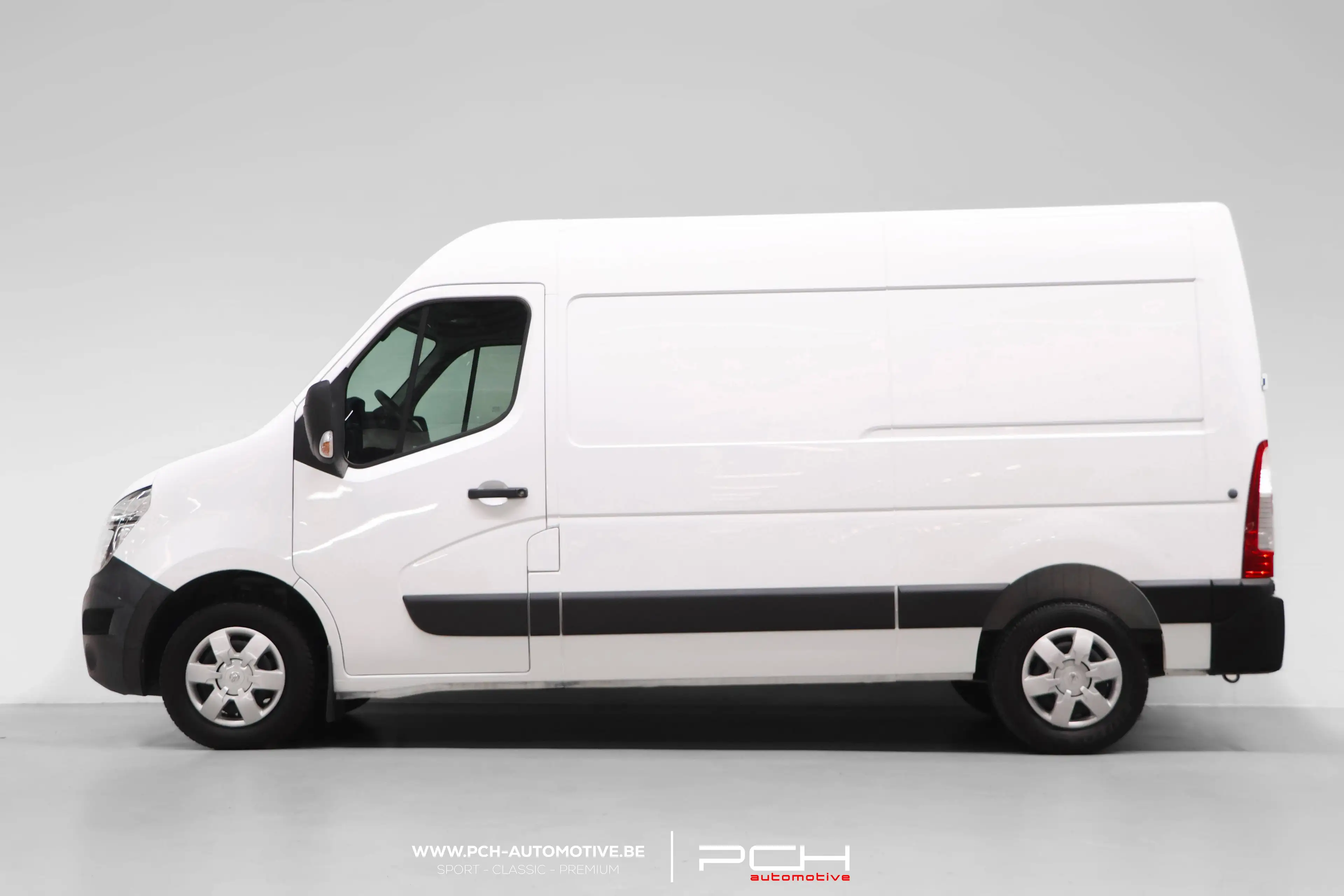 Nissan NV400 3500 2.3 dCi 136cv Optima - L2H2 - TVAC — photo 3