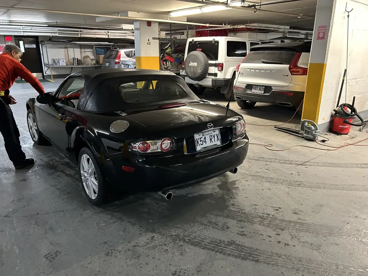 Mazda MX-5 Miata снимка Mazda MX-5 Miata