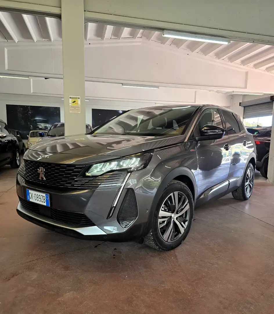 Peugeot 3008 1.5 bluehdi Allure Pack s&s 130cv eat8 Grijs - 1