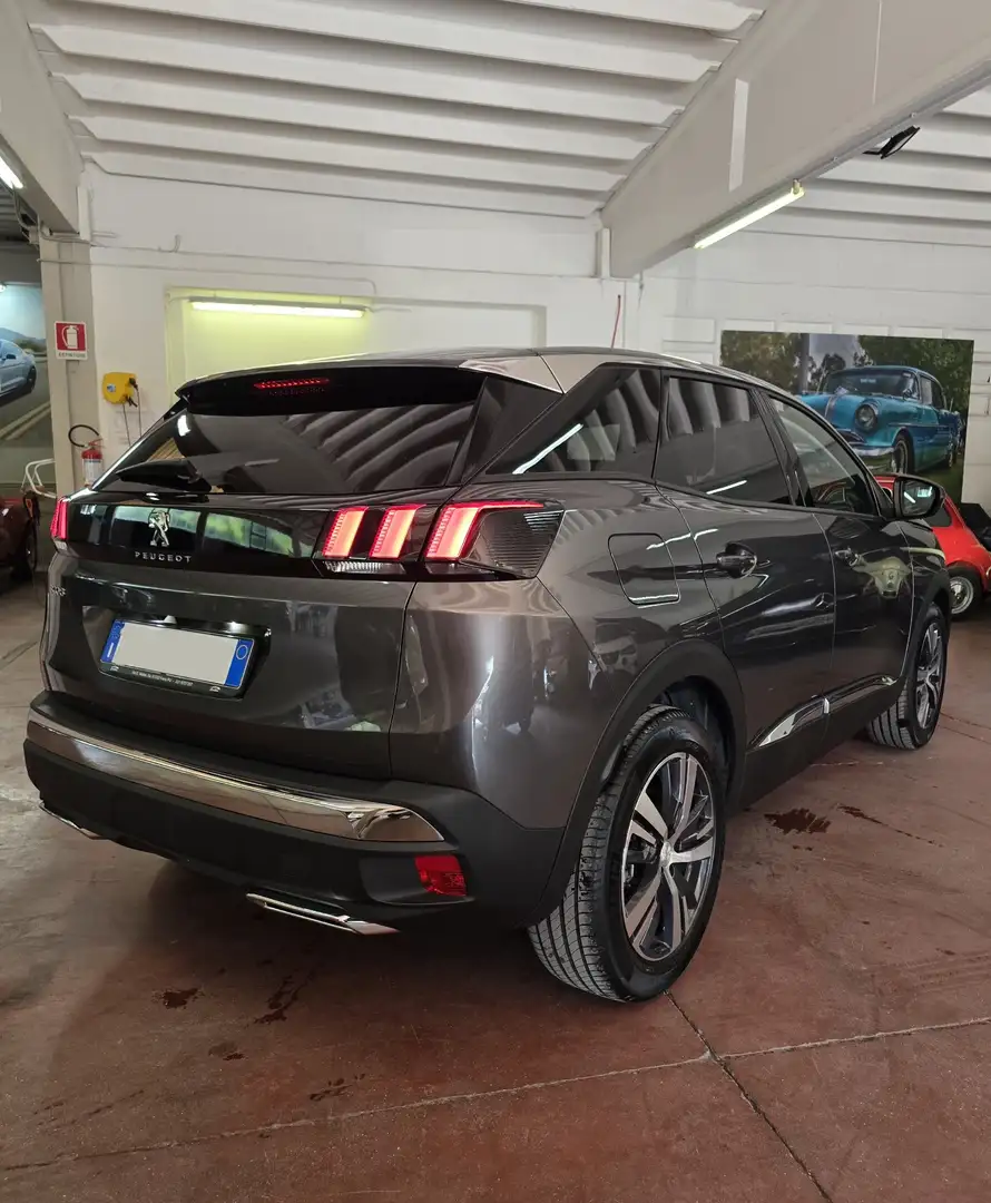 Peugeot 3008 1.5 bluehdi Allure Pack s&s 130cv eat8 Grijs - 2