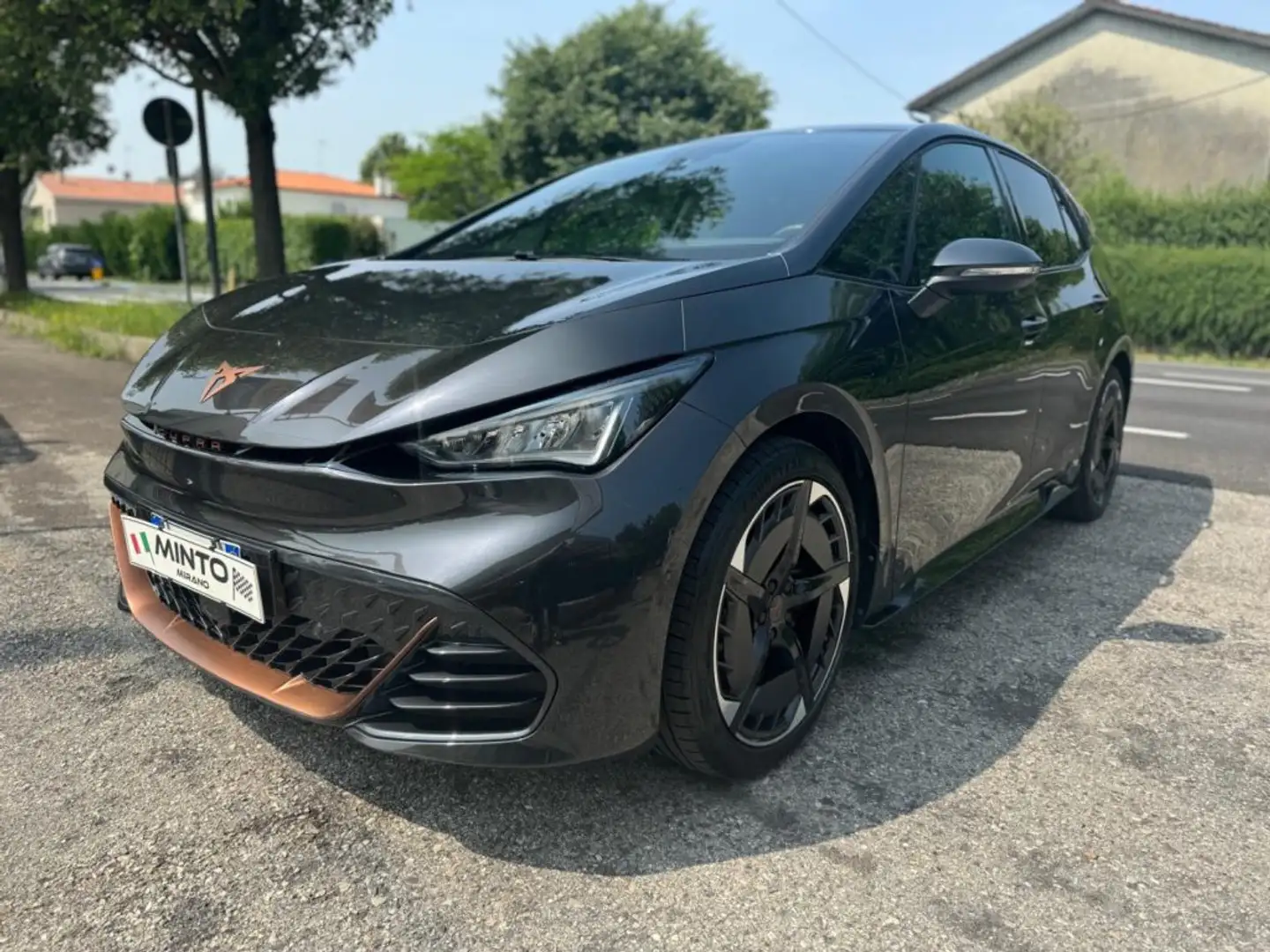 CUPRA Born 58kWh 204 CV PACK TECH/ CERCHIO 20" Grijs - 1