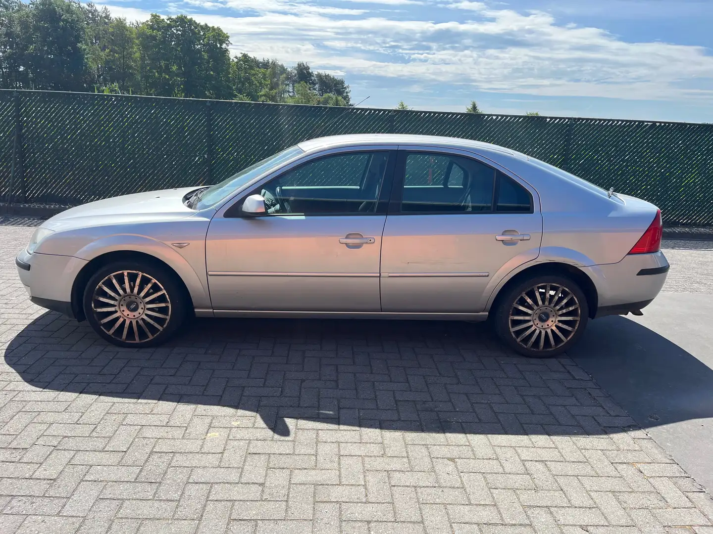 Ford Mondeo 2.0 TDCi Automaat 150.000km Export Of Handel Argent - 2