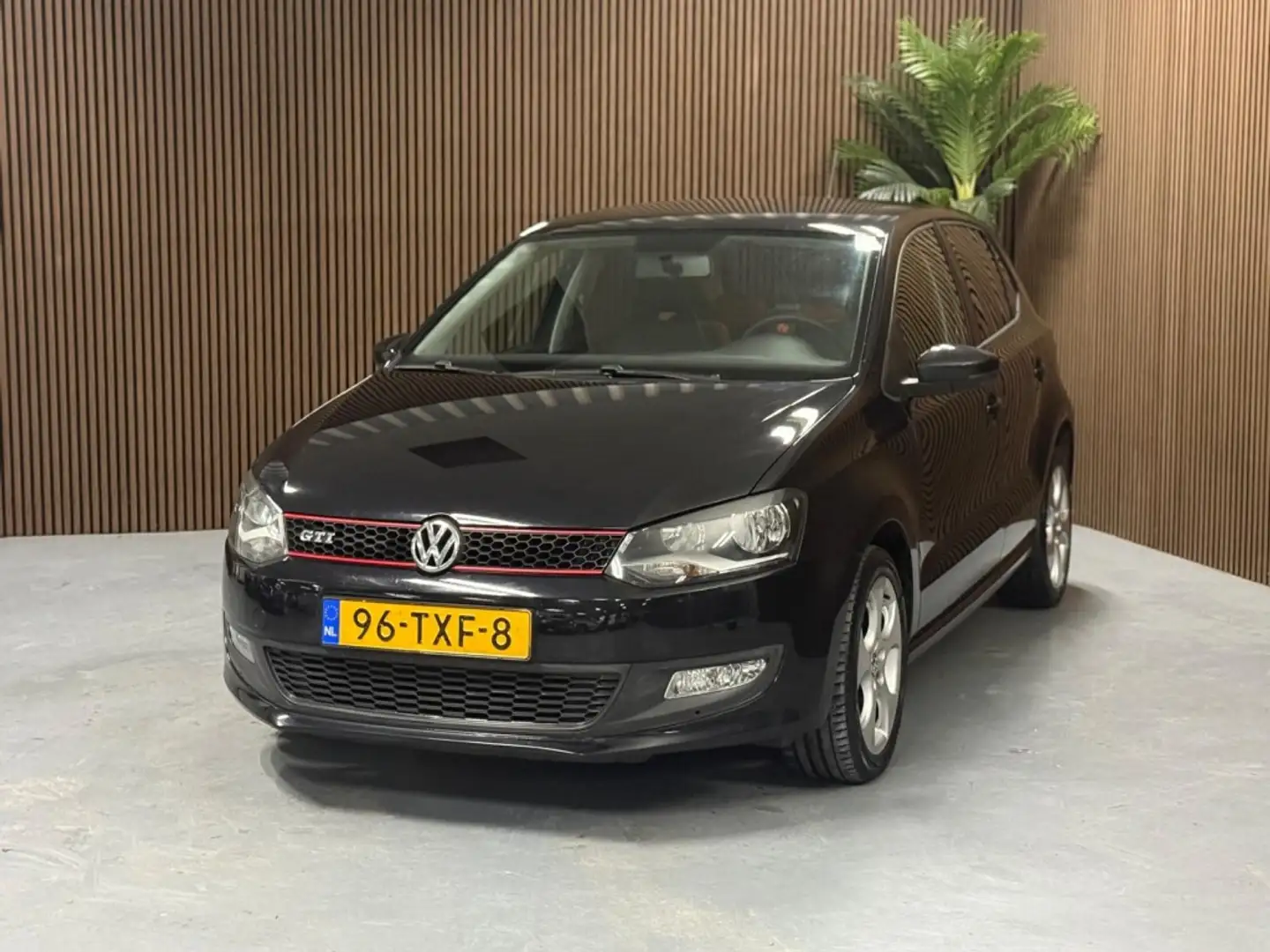 Volkswagen Polo 1.2 TSI Nieuw D. Ketting, Garantie Noir - 2