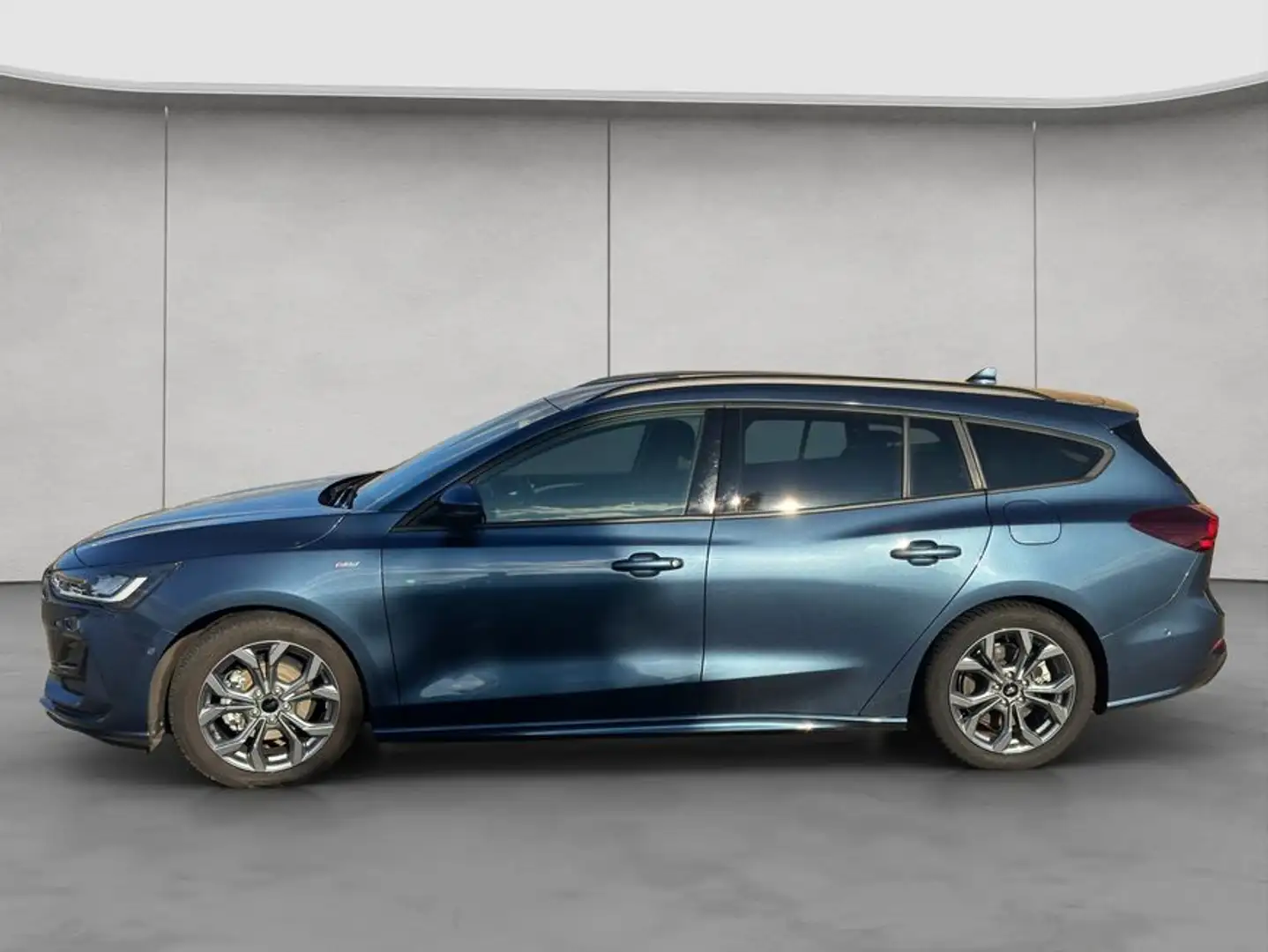 Ford Focus Turnier 1.0 EcoBoost Hybrid Aut. ST-LINE X Bleu - 2