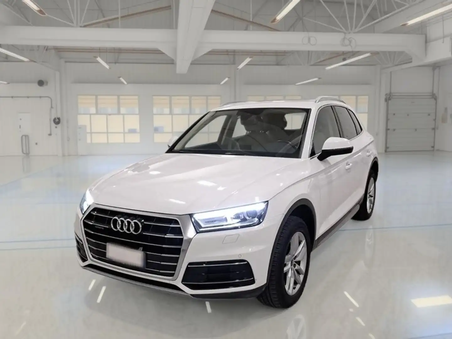 Audi Q5 50 TFSI e Business Design quattro S tronic - 1