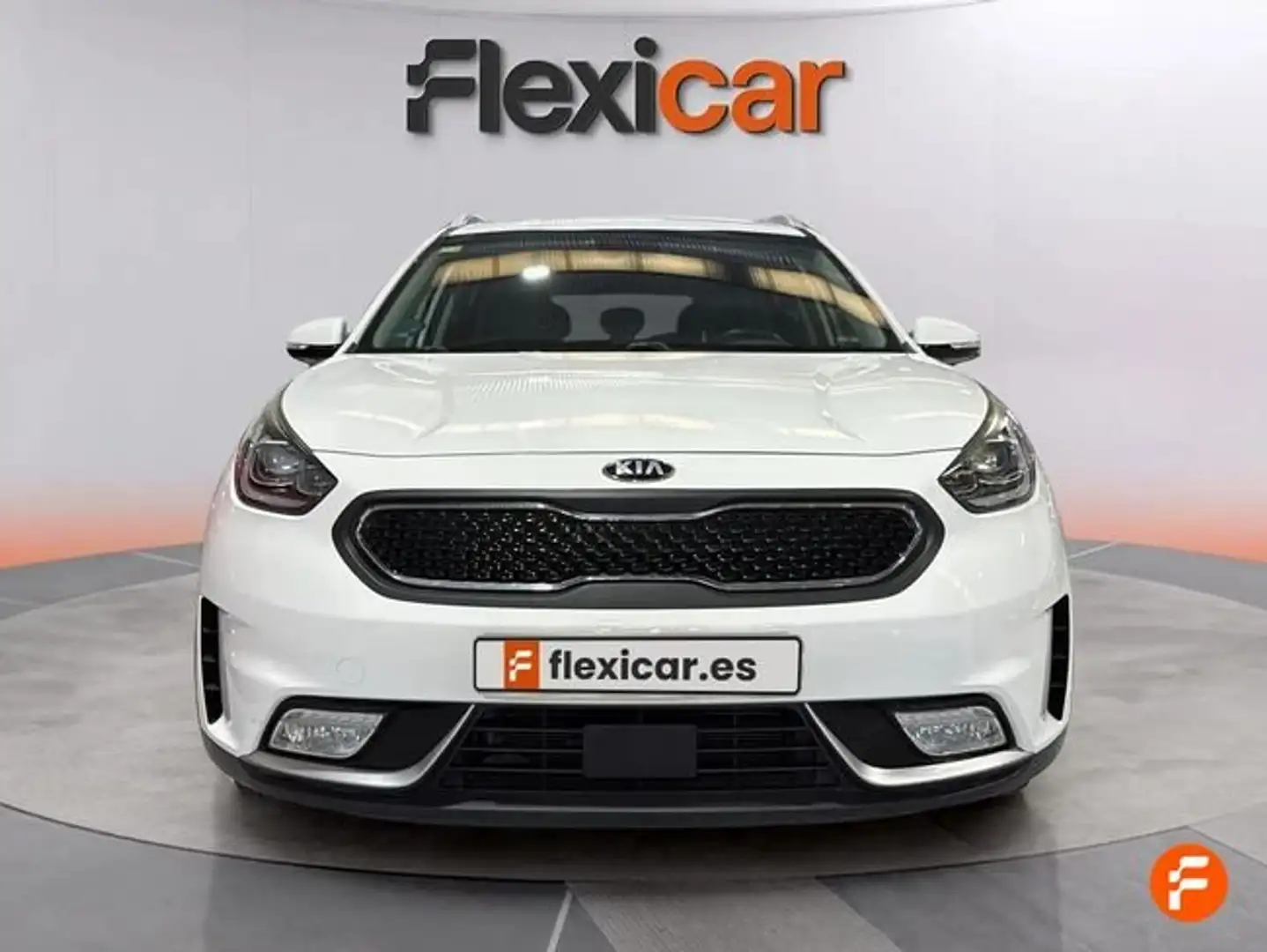 Kia Niro 1.6+GDi+H%C3%ADbrido+104kW+%28141CV%29+Concept Blanco - 2