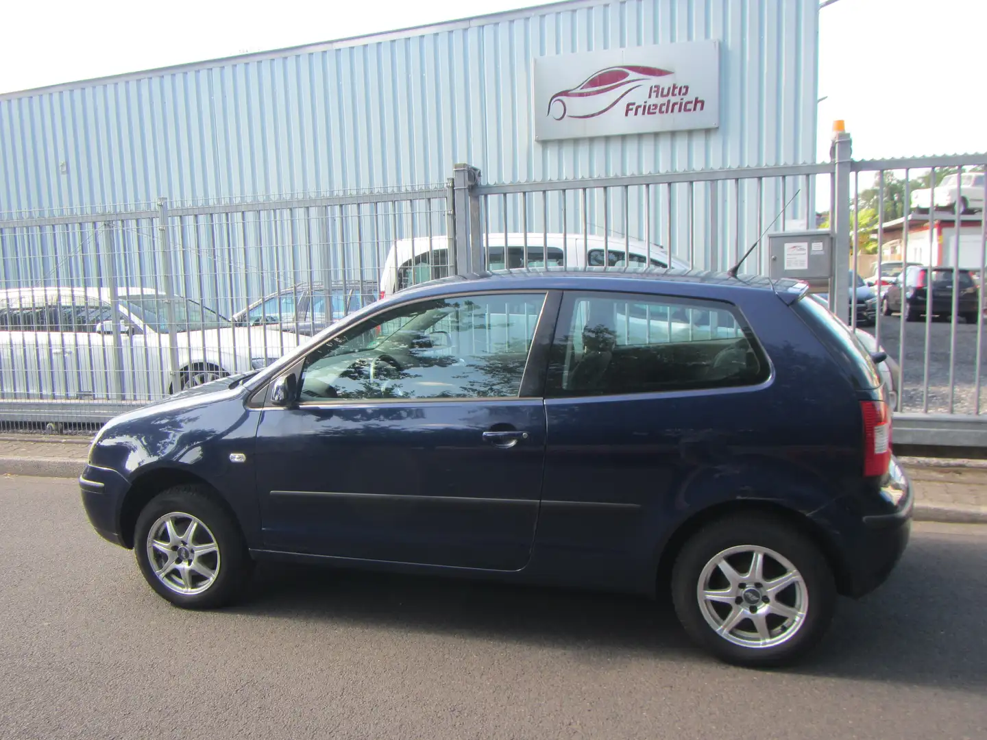 Volkswagen Polo Comfortline Blue - 2