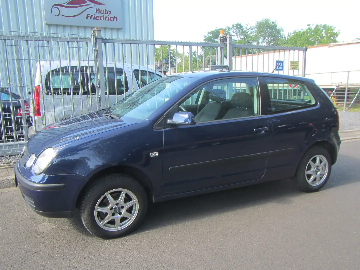 Volkswagen Polo Comfortline Blue - 1