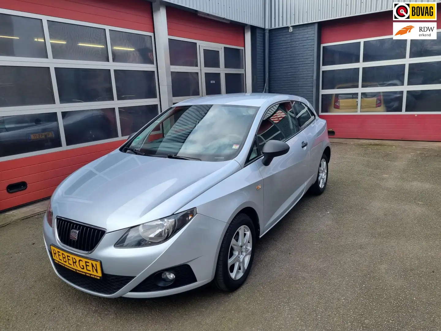 SEAT Ibiza SC 1.2 Style Grijs - 1