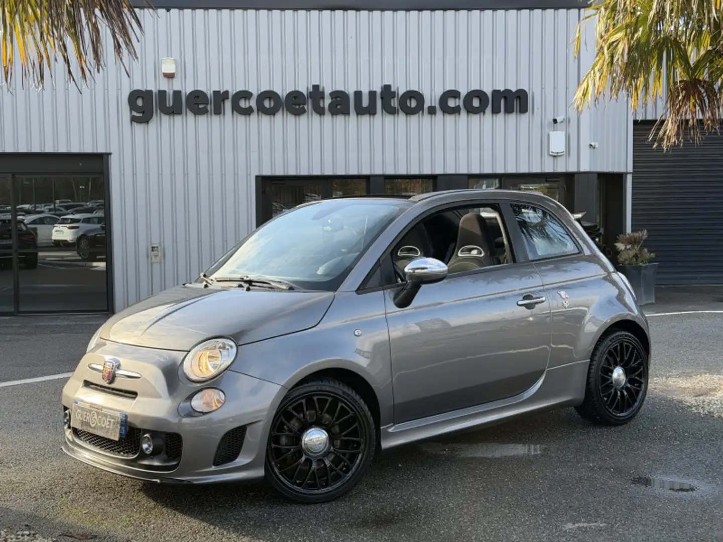 Abarth 500C 1.4 TURBO T-JET 140CH 595 Gris - 1