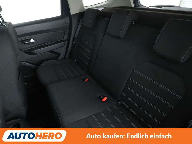 Dacia Duster 1.5 Blue dCi Prestige*NAVI*TEMPO*CAM*PDC* — photo 14