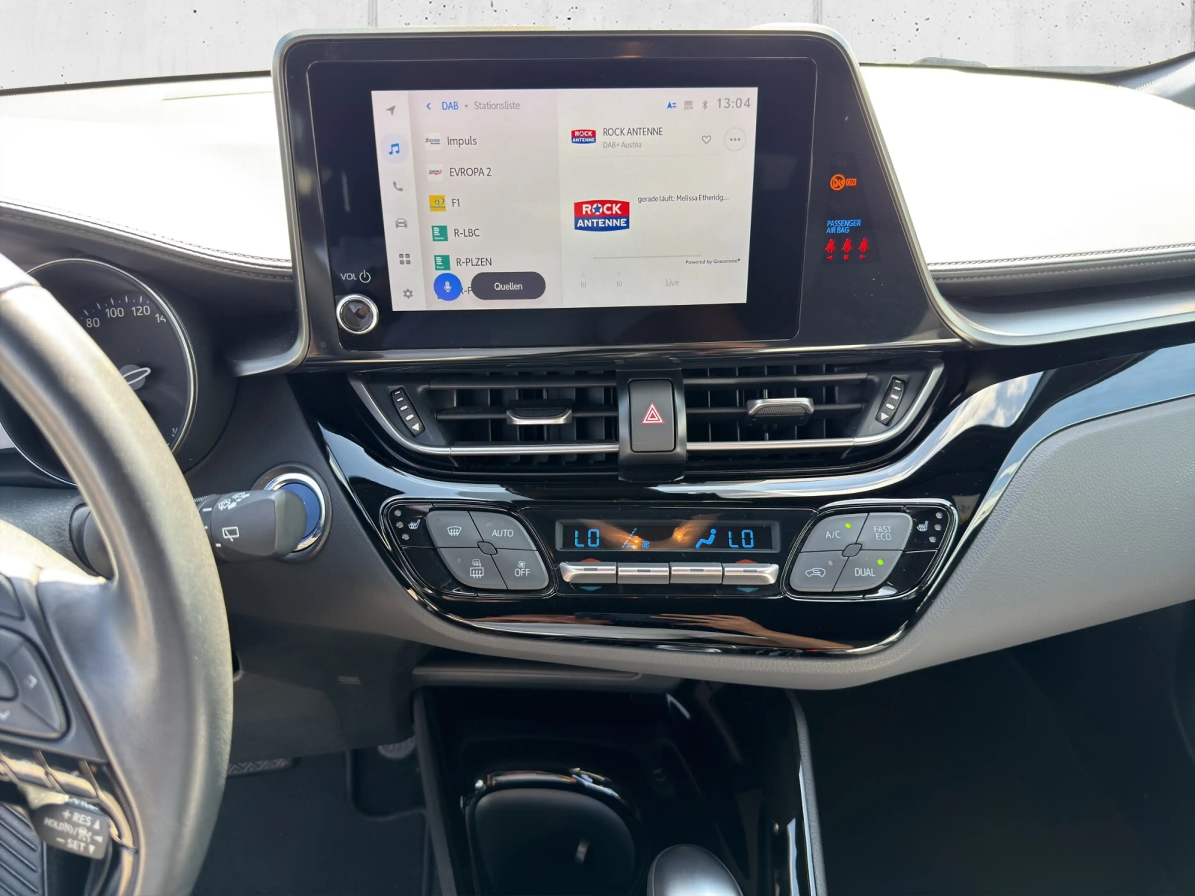 Toyota C-HR Hybrid 1,8 VVT-i C-LUB Aut. 5t. — photo 10