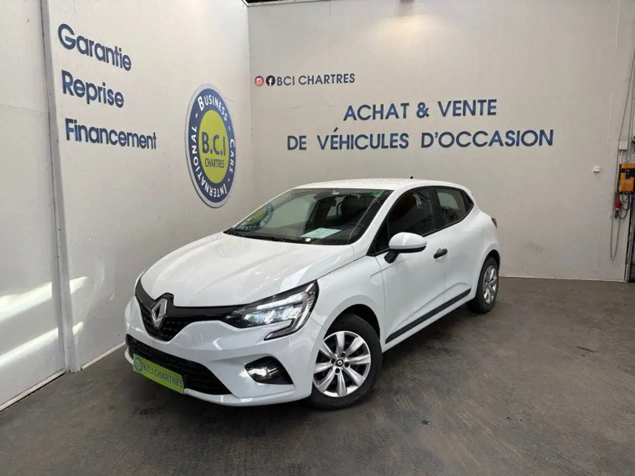 Renault Clio V STE 1.0 TCE 90CH AIR NAV - 21