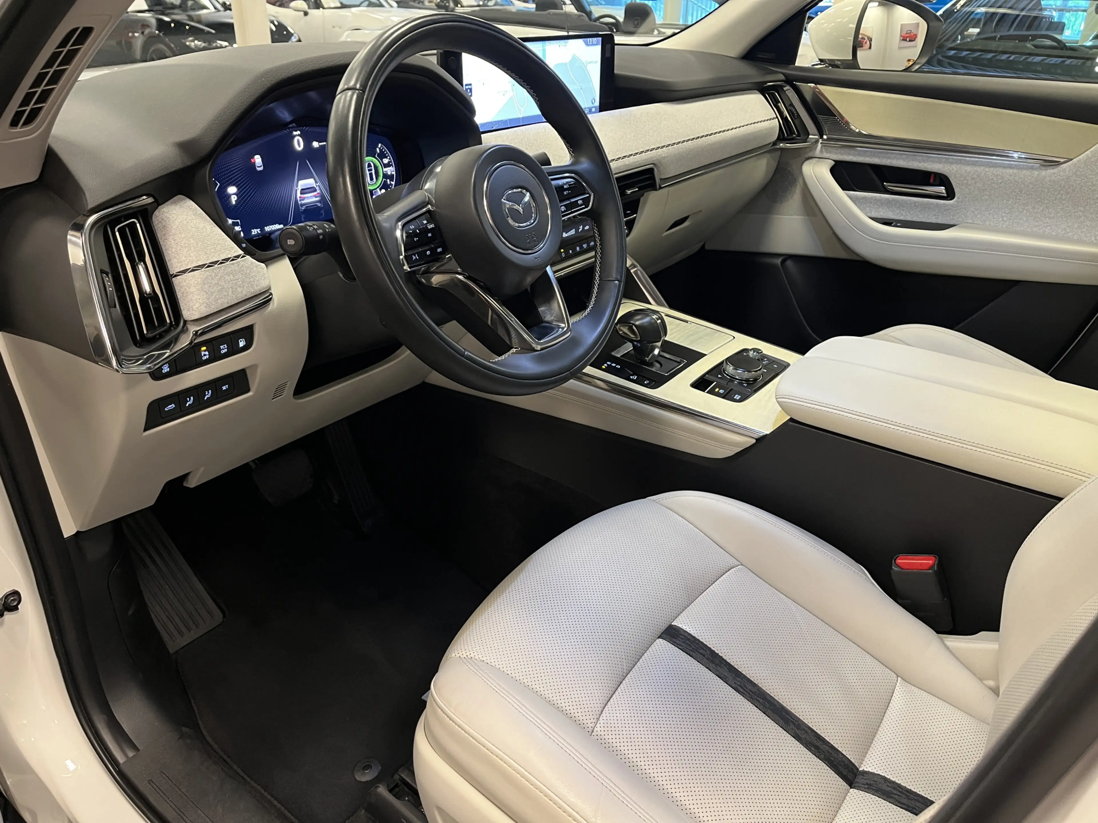 Mazda CX-60 2.5 e-SkyActiv PHEV Automaat 327PK Takumi Met alle — photo 2