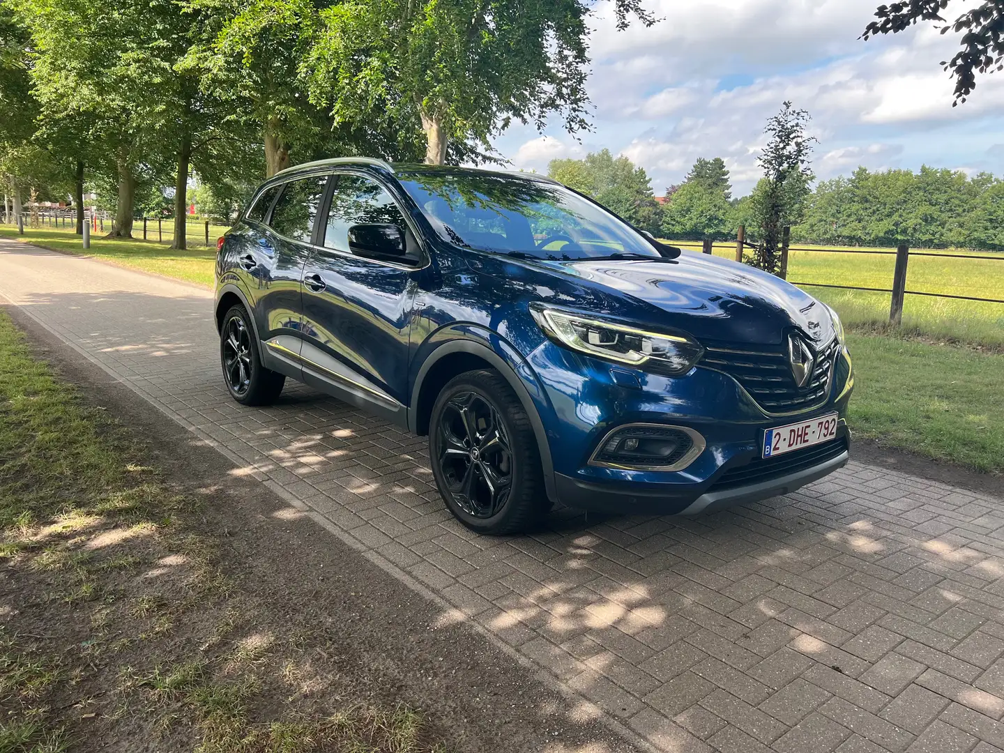 Renault Kadjar Kadjar TCe 140 EDC GPF BOSE EDITION Blauw - 1