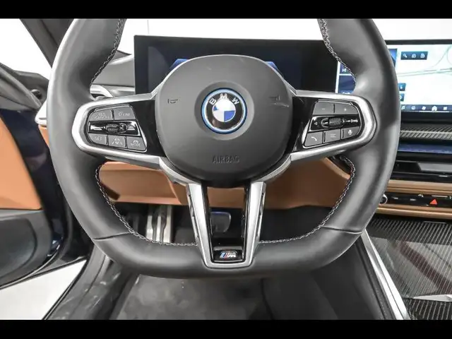 BMW I4 view 9