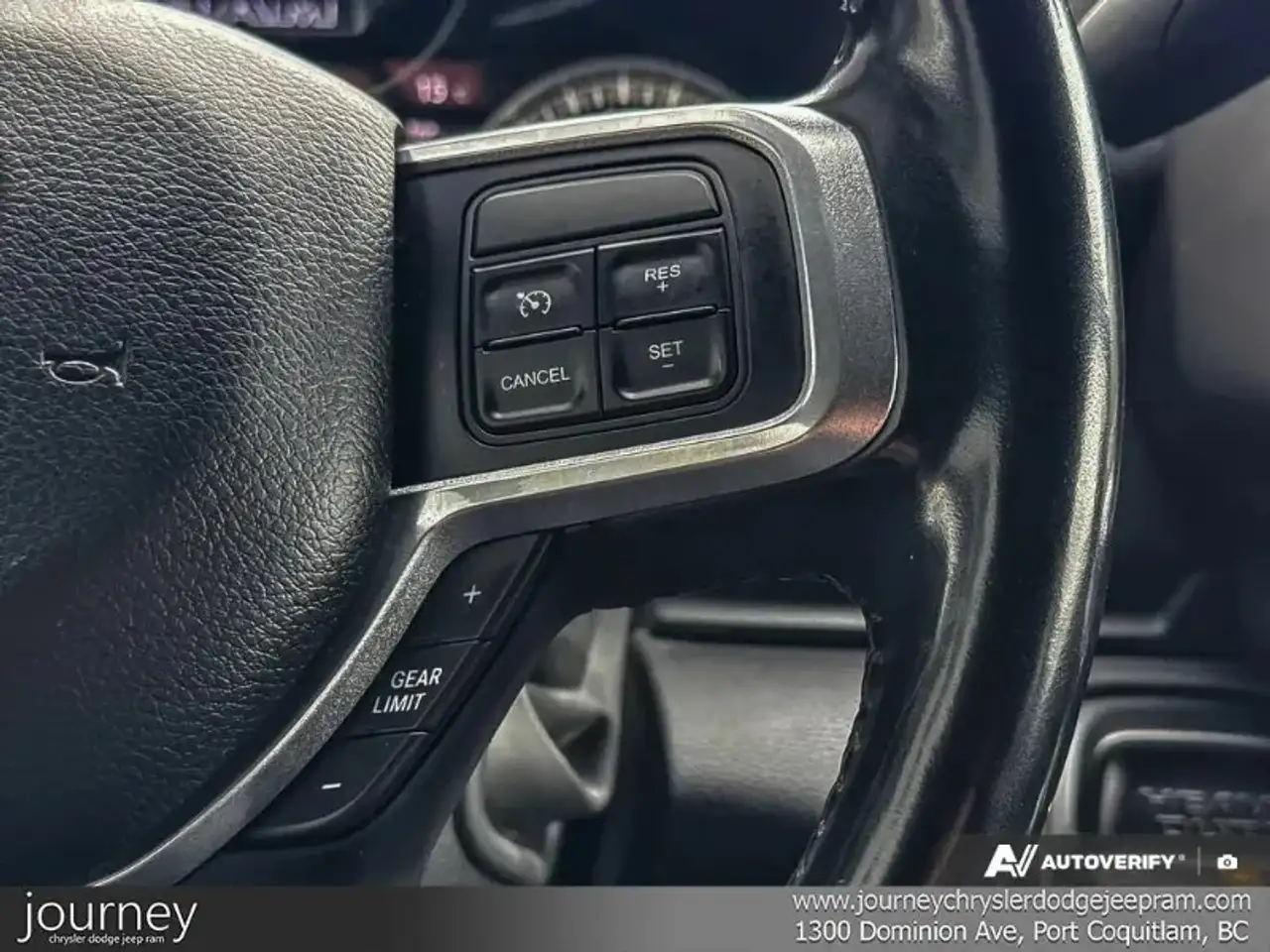 RAM 3500 снимка RAM 3500
