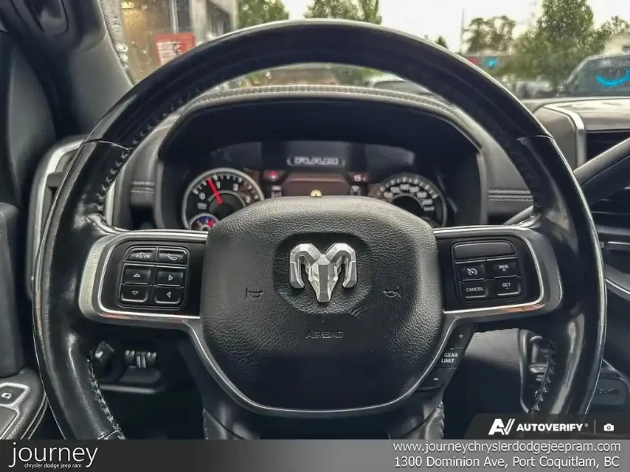 RAM 3500 снимка RAM 3500