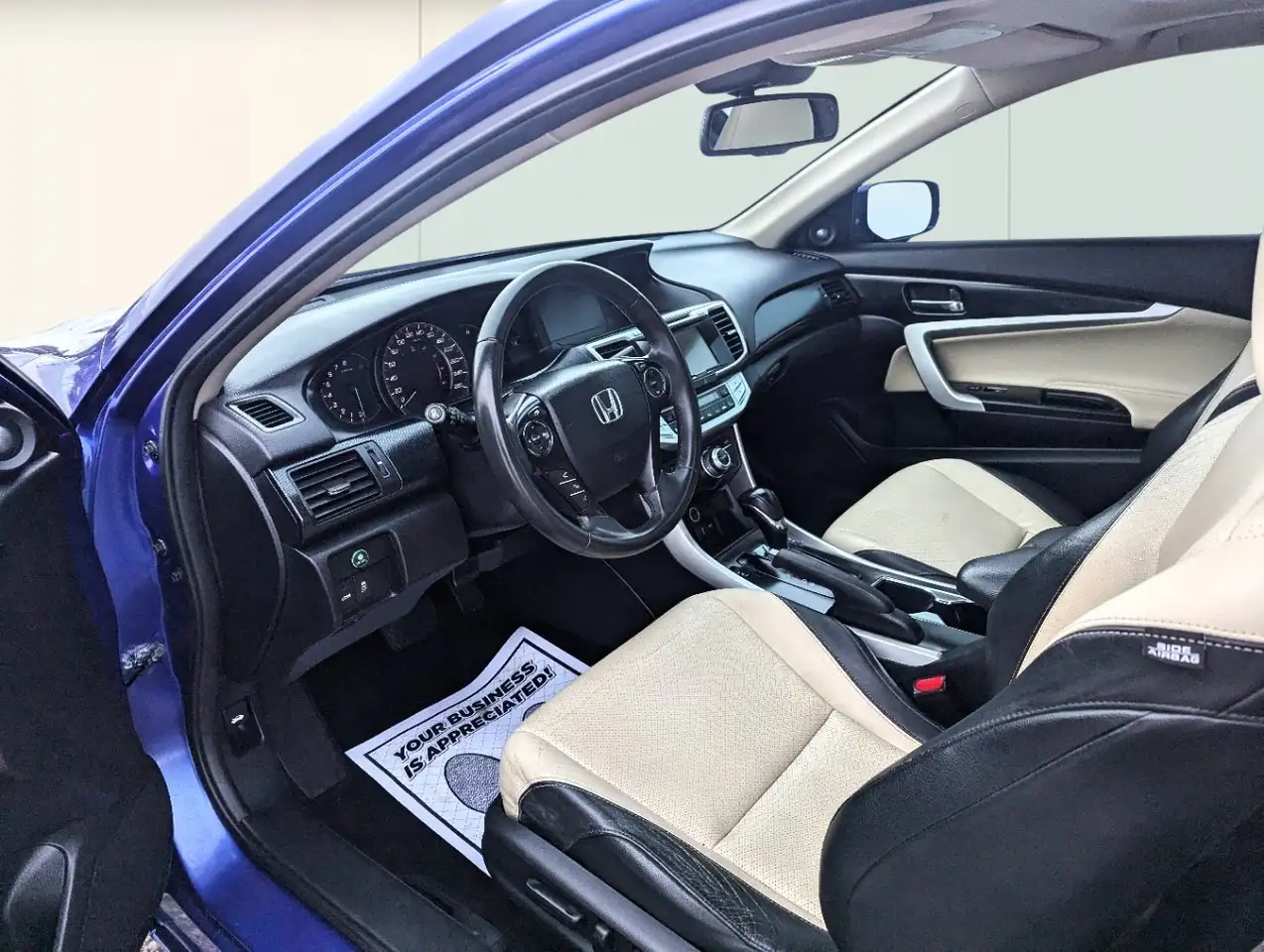 Honda Accord снимка Honda Accord