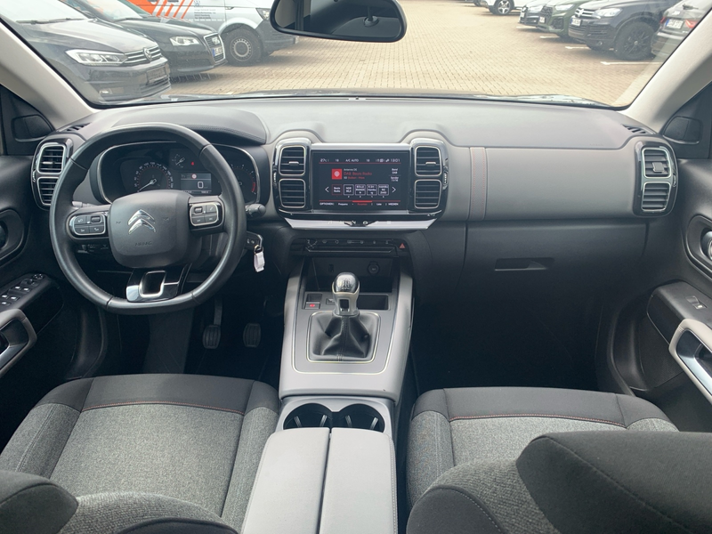 Citroen C5 Aircross 1.2 PureTech 130 Live CONNECT STYLE GRA PDC — photo 12