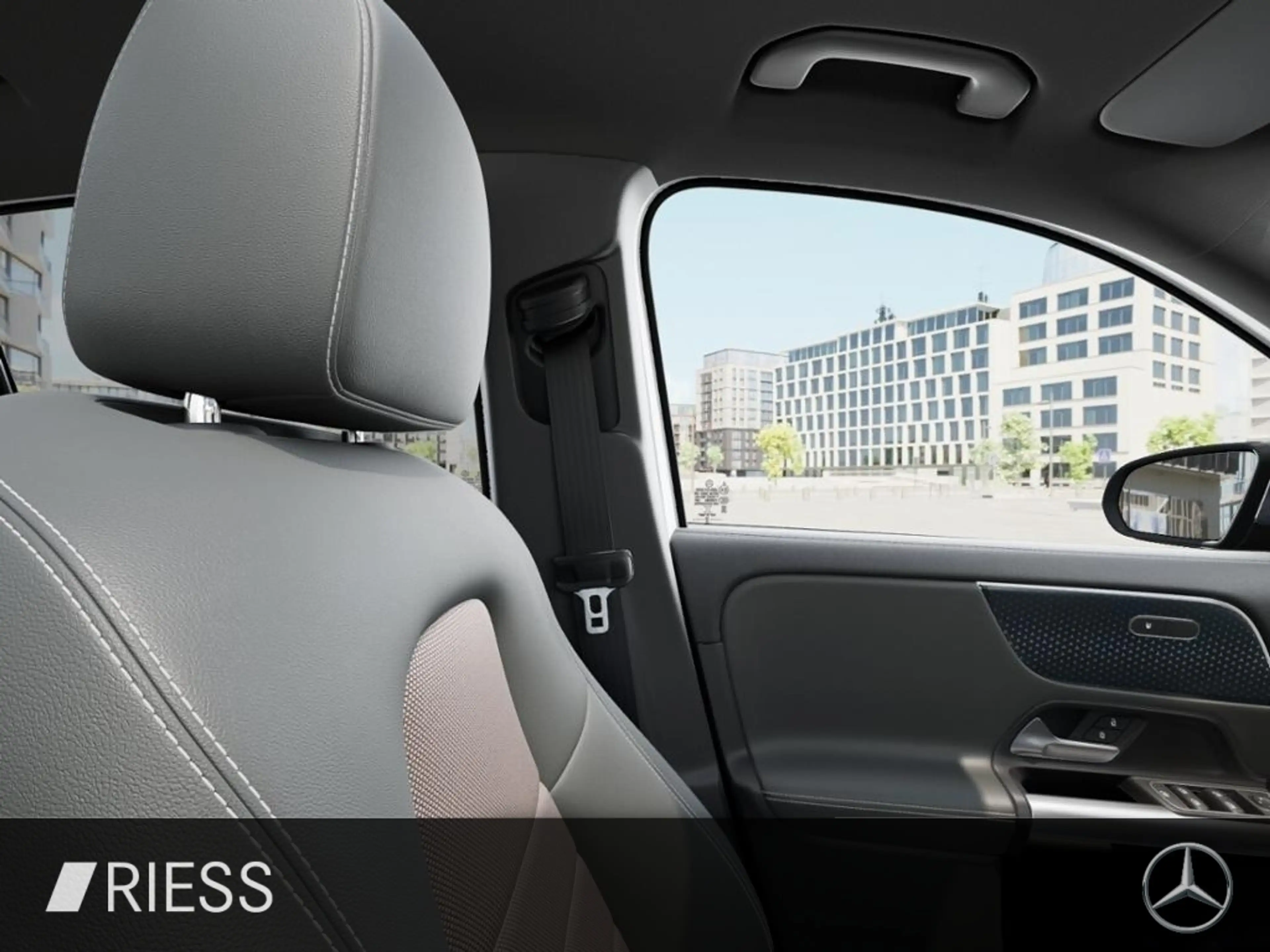 Mercedes-Benz EQA 250 + AUT Kam. KeyLess KlimaA LED LM PDC Pano — photo 15
