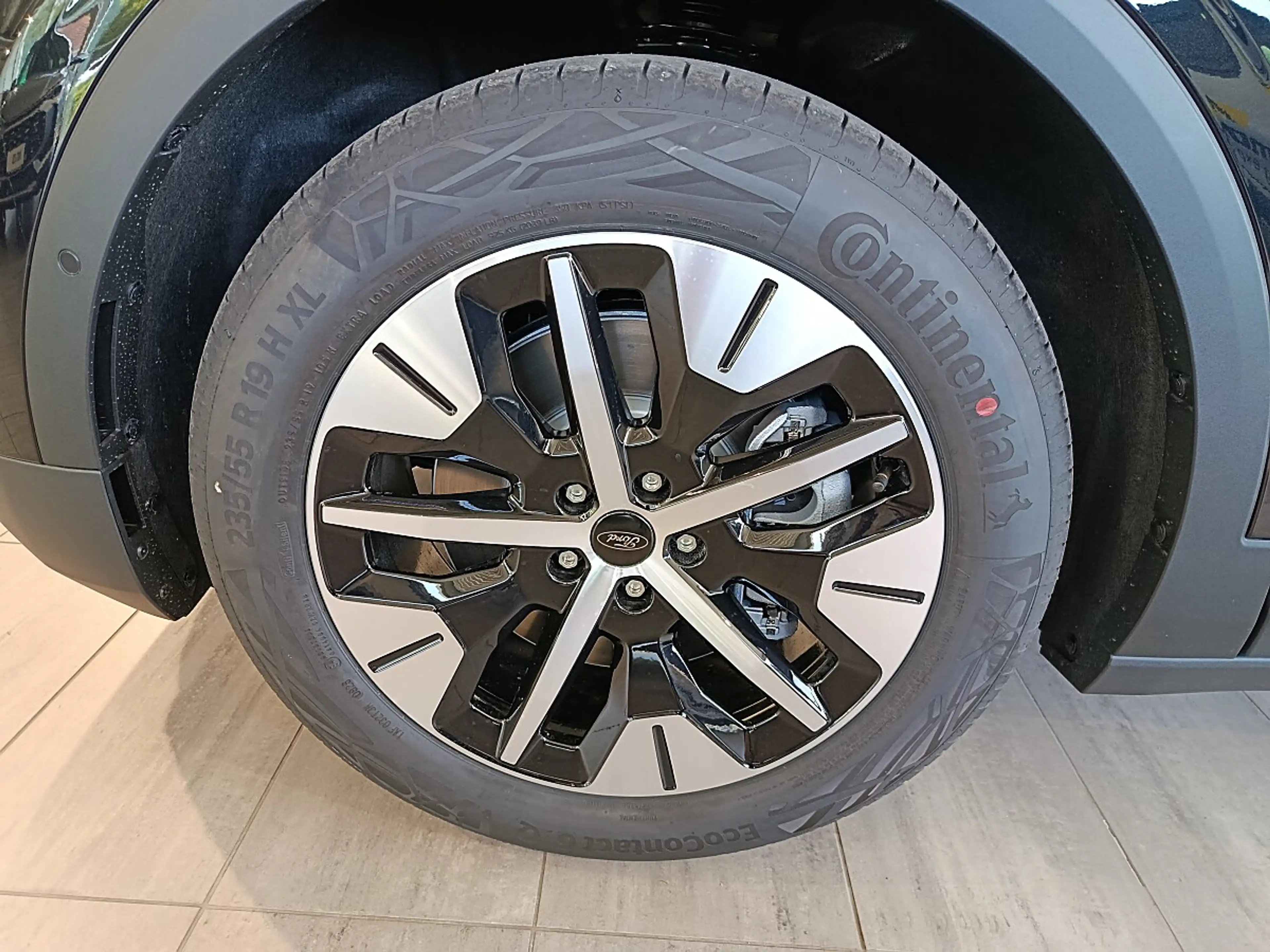 Ford Explorer Elektro 79kWh Select — photo 9