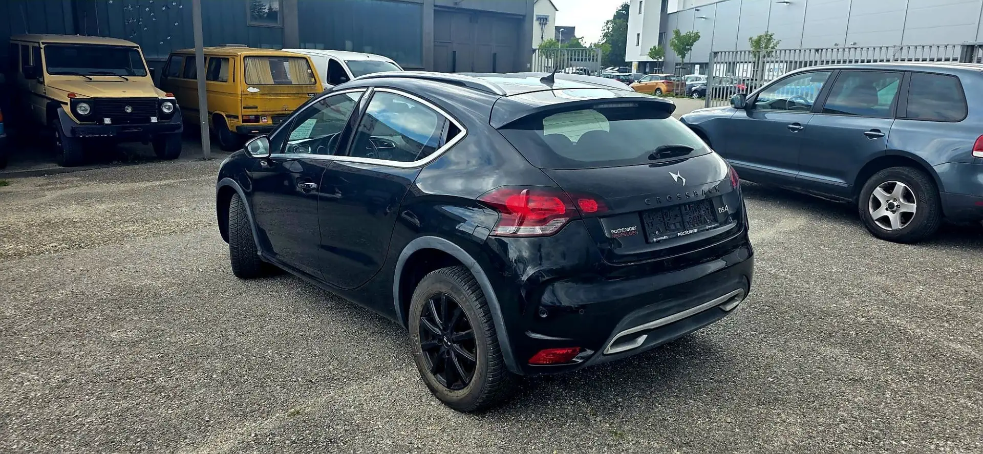 Citroen DS4 DS4 BlueHDi 120 EAT6 So Chic So Chic Schwarz - 2