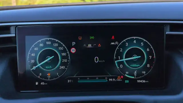 Hyundai Tucson view 12