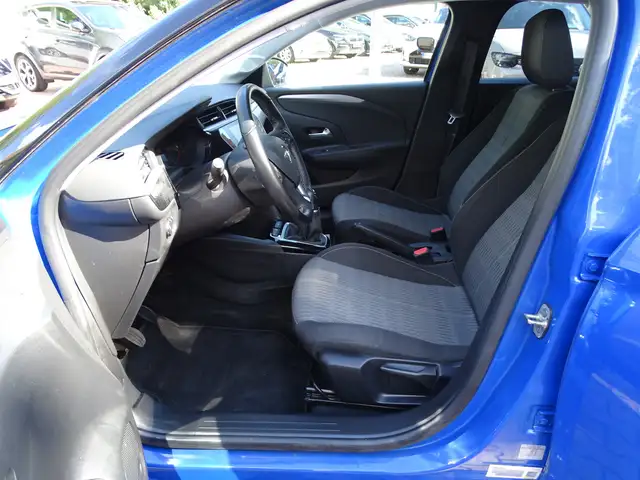 Opel Corsa view 9