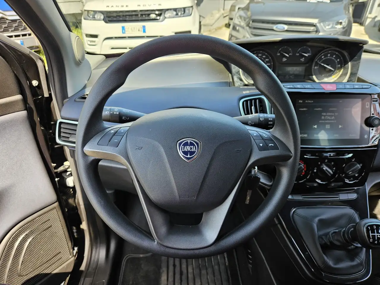 Lancia Ypsilon 2024 — фото 14