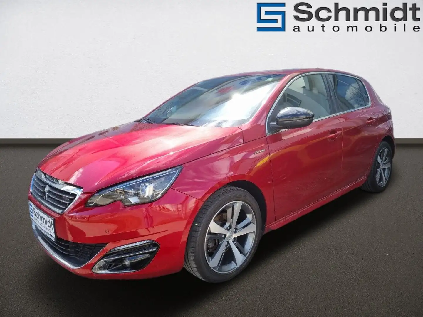 Peugeot 308 1,2 PureTech GT Line S&S Aut. Rot - 1