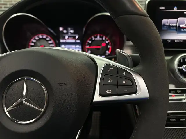 Mercedes-Benz C 63 Amg view 23